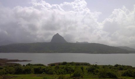 Tung fort as seen from Pawna dam