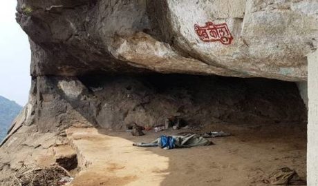Vikatgad-peb-fort-trek-cave