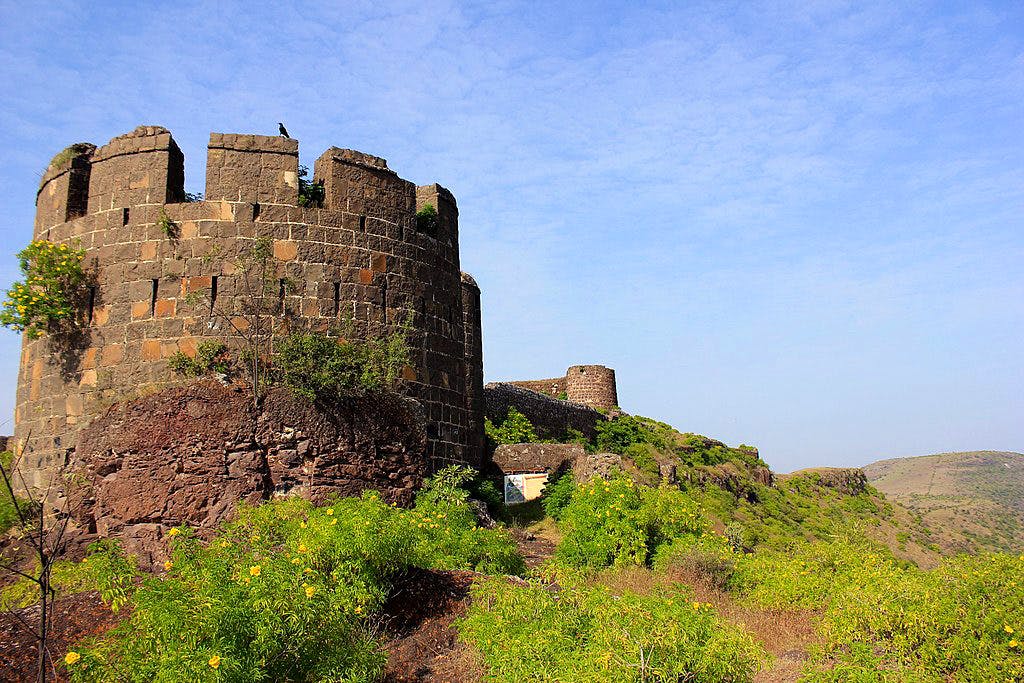 Morgiri Fort Trek | A Complete Guide (History, Trail, Altitude, How to ...